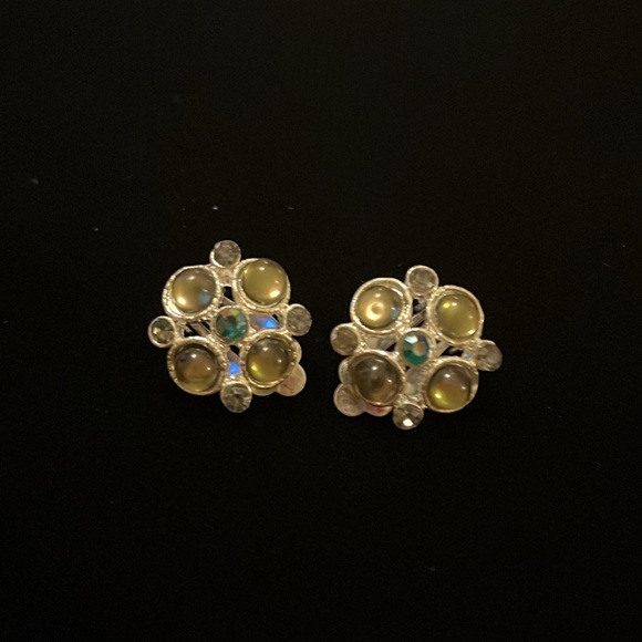 Silver tone Clip-on Earrings - Picture 17 of 17